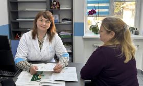 ПРИЙМАЄ ЕНДОКРИНОЛОГ